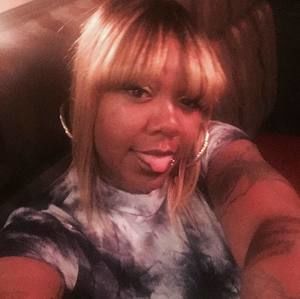 Meet your Posher, Amira